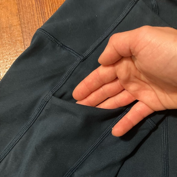 Girlfriend Collective Compressive High Rise Leggings - Picture 4 of 5